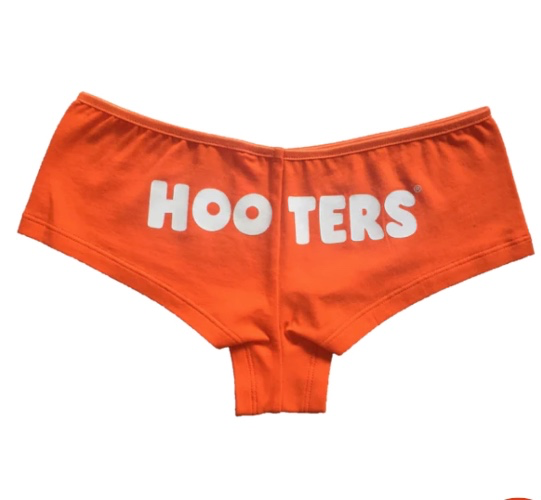 Hooters Shorts / Top 