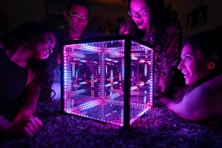 The HyperCube - from the Hyperspace Lighting Company