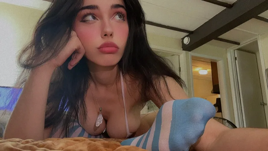 -` ♡ ´- Care Package -` ♡ ´-