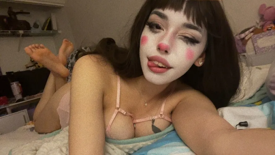 ✧･ﾟ clownin’ around