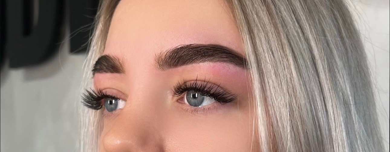 Lash appointment 