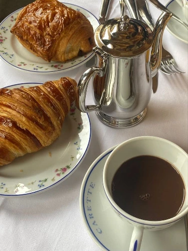 Coffee & Croissant