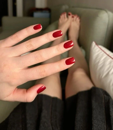 Manicure & Pedicure