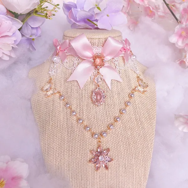 Princess Lucia Choker