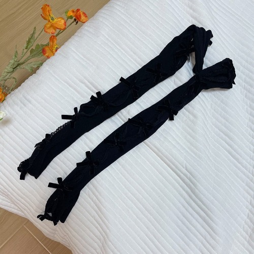 Bow Lace Gloves - Black & Black Bows