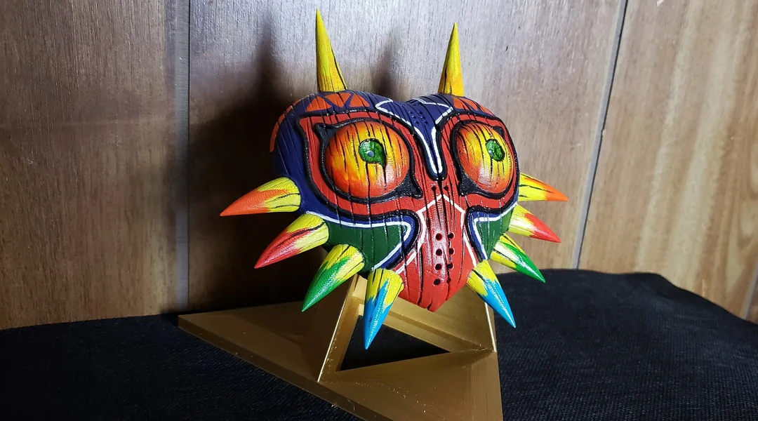 Legend of Zelda Majoras Mask  Replica ! Hand Painted ! Different sizes | Wall Hung or Stand|