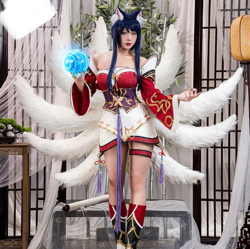 LoL Ahri Cosplay
