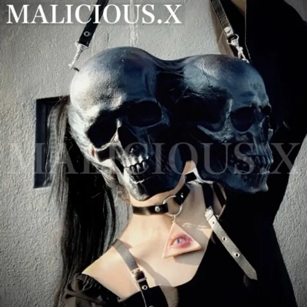 Twin skull shoulder bag | MALICIOUS.X powered by BASE