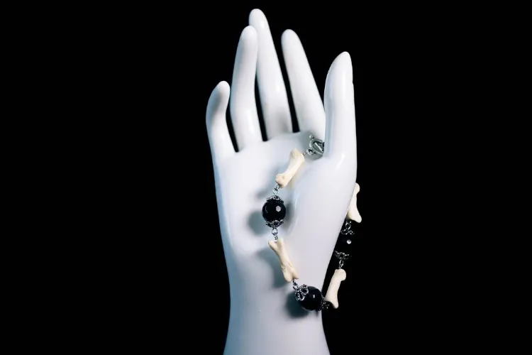 ATHENA - Gothic Witchy Real Gemstone Onyx Beaded Bracelet