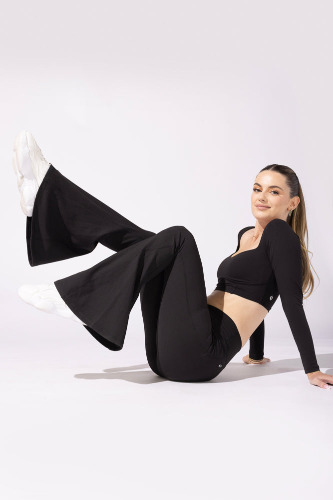 Supersculpt™ Bell Bottom with Pockets - Black | S / 31"