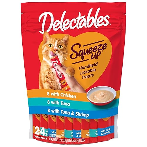 Hartz Delectables Squeeze Up Interactive Lickable Wet Cat Treats