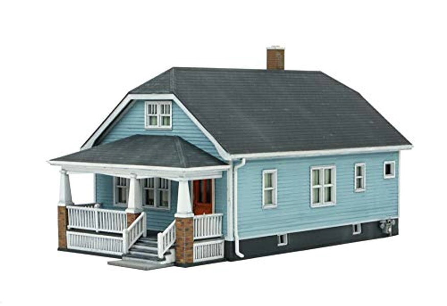 Walthers Cornerstone HO Scale Model Kit - American Bungalow