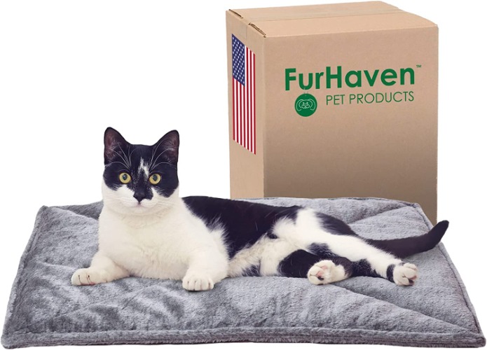 Furhaven Small Cat Bed ThermaNAP Quilted Faux Fur Self-Warming Pad, Washable - Gray, Small - ThermaNAP Pad - Quilted Faux Fur (Gray) Small Self-Warming Only