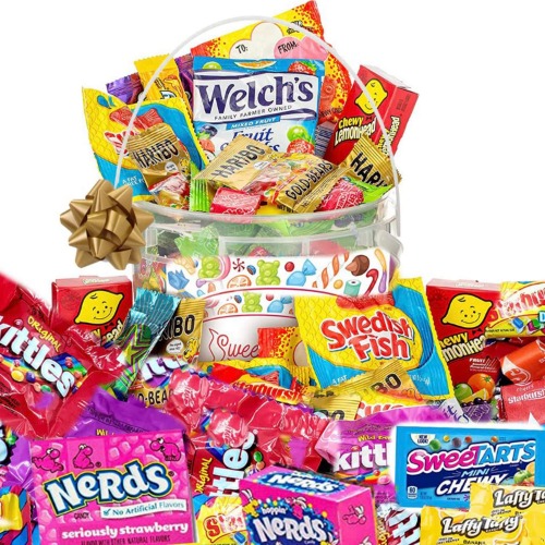 Candy Variety Pack - 2 Pound Bulk Candy Care Package - Assorted Candy Box - Movie Night Supplies, Snack Food Gift, Office Candy Assortment - Gift Box for Birthday Party, Kids, College Students & Adults (Pack of 1)) - 1 Count (Pack of 1)