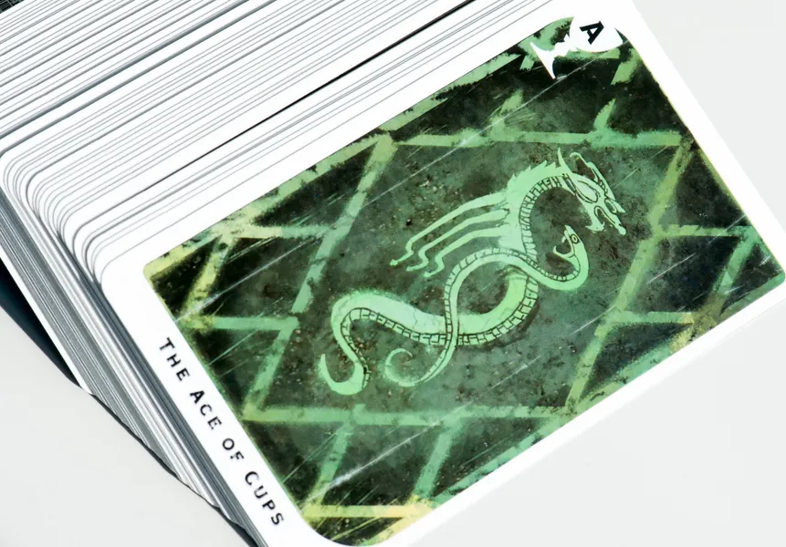 Dragon age Tarot deck, Tarot decks, Tarot card deck, Tarot cards decks. Rare tarot!