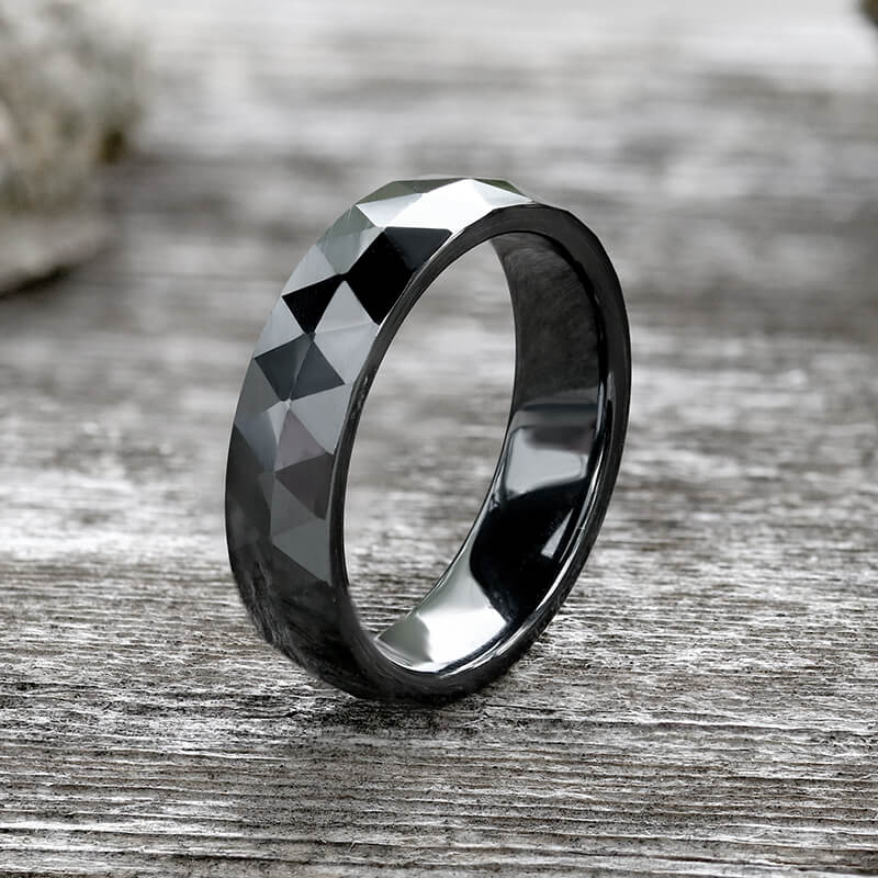 Minimalist Black Faceted Ceramic Ring - Ceramic / 11