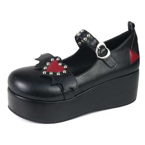 Valentine Mary Janes - Black Winged Heart / 8.5
