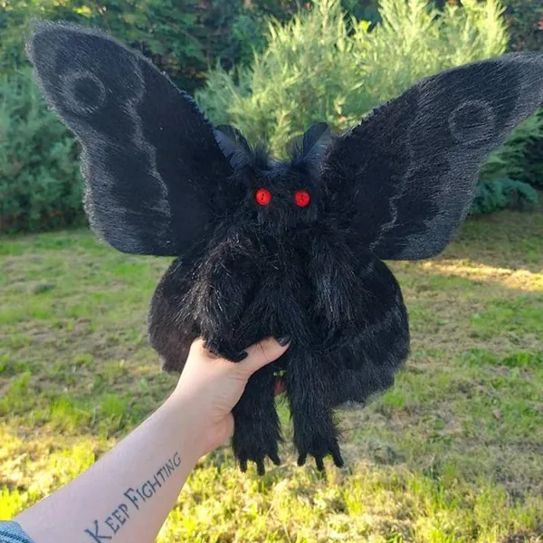 Halloween Gothic Mothman Plush Doll, Medieval Vintage Evil Goth Moth Figure Plushies Stuffed Dolls Toys, Cool Decorations for Home Bedroom Decor, Birthday for Gothic Lovers (Black)