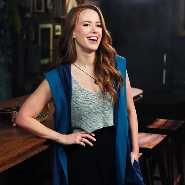 Beauty of Exandria: In Motion - Beauregard Lionett Sleeveless Hooded Cardigan | XL