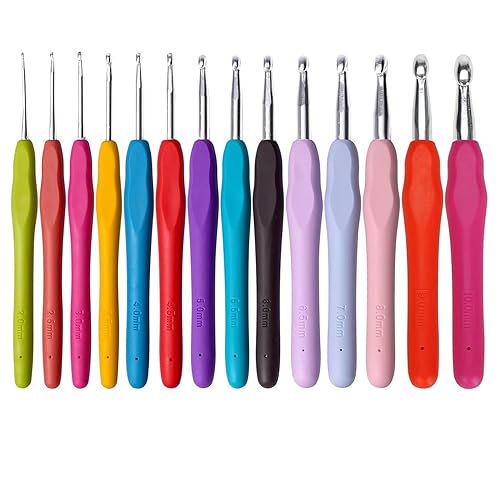 Crochet Hooks Set, 14 Pcs Crochet Kits for Beginners Adults, Ergonomic Soft Grip Handles, Smooth Knitting Needles Kit for Arthritic Hands, Crochet Needle Best for Women