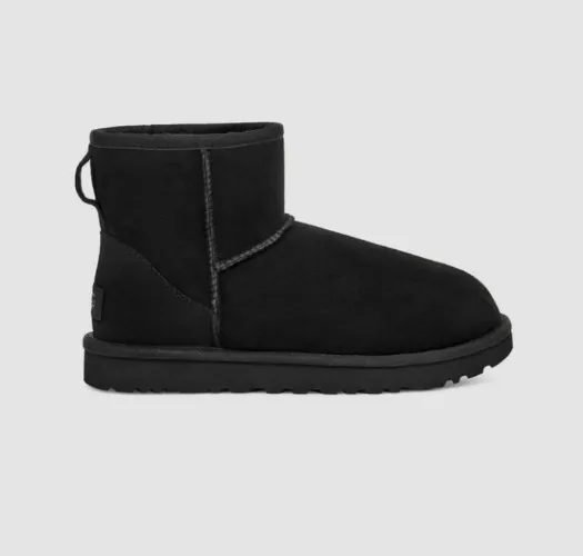 Classic Mini II Boot Black | UGG