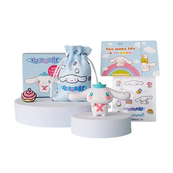 COMANSI Figura Coleccionable Cinnamoroll con 5 Accesorios exclusivos Hello Kitty and Friends