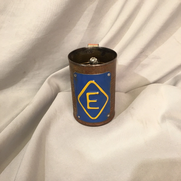 Tin can beer mug Letter E
