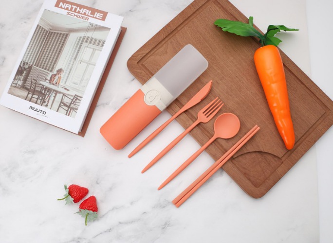 Portable Reusable Cutlery Set - Orange
