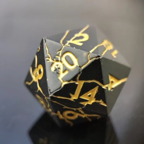 Shattered Gold Spectacular Metal Dice 