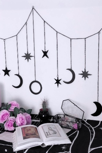 Astral Path Hanging Banner [B] | One Size / Black / 100% Alloy Metal