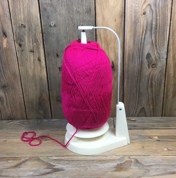 Magnetic Yarn Ball Holder
