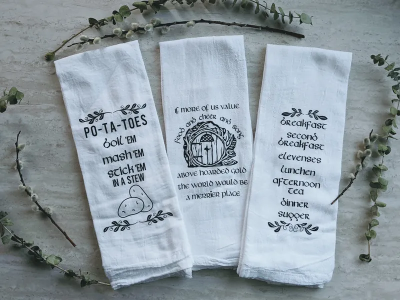 Second Breakfast Bookish Tea Towel, Housewarming Book Lover Valentines Gift LOTR Kitchen Hand Towels,Literary Best Friend Hobbit Gifts Decor