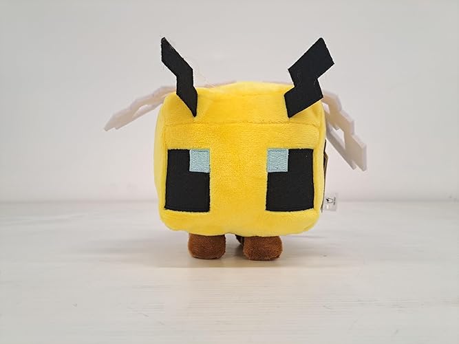 Mattel Minecraft HBN41 Official 6-Inch Bee Character Plush Toy
