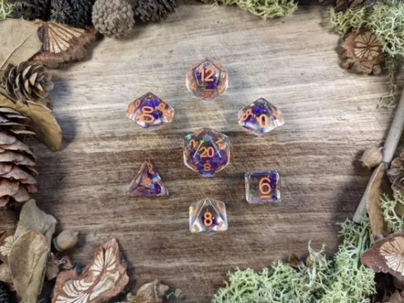 Nightshade Lustre Dice 