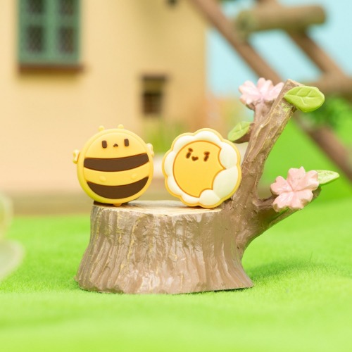 Happy Bee Thumb Joystick Caps - Bumble Bee Set
