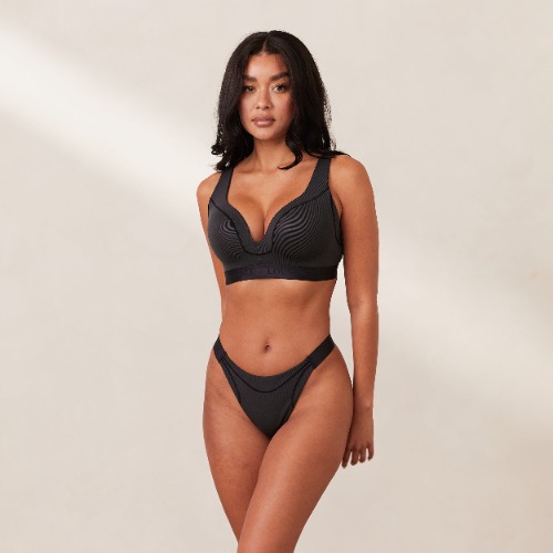 Ribbed Mindful Bra  - Black | 14 / D