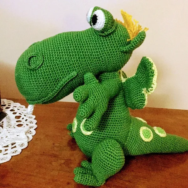 Süsü (Susu) Dragon, a handmade crochet inspired by Hungarian puppet show