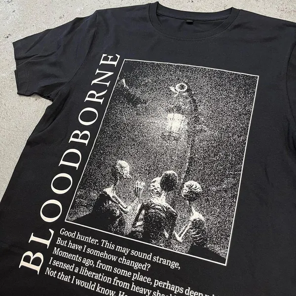 Bloodborne - Hunter and Lamp Messengers T-Shirt