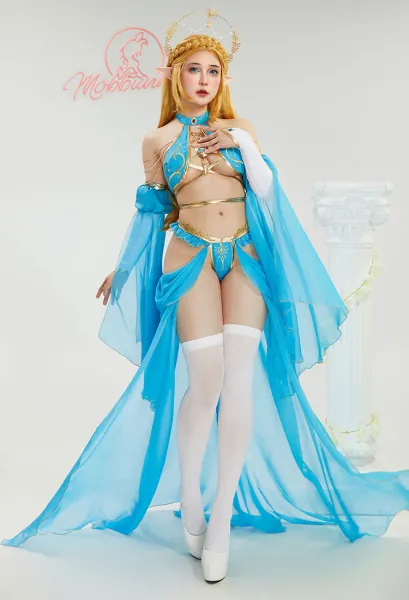 Zelda lingerie