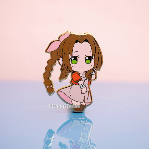 FF7 Aerith Hard Enamel Pin - [A Grade] / Simple Rubber Back