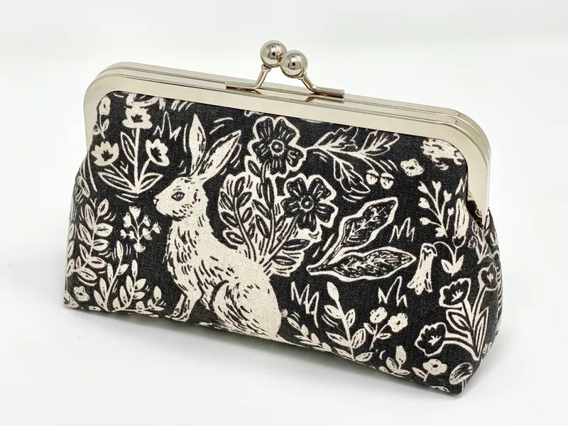 Mini clutch bag