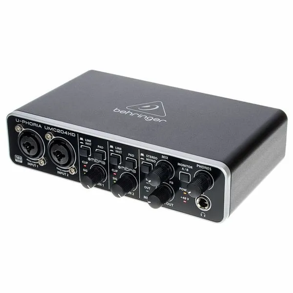 Behringer UMC204HD Audio Interface