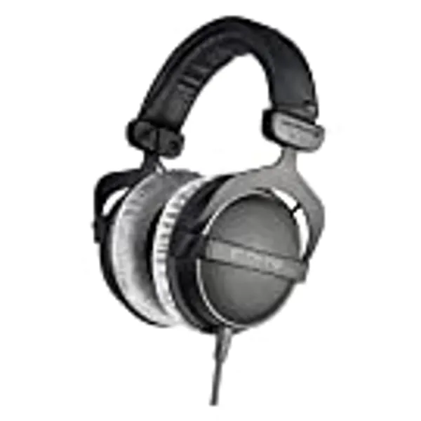 beyerdynamic DT 770 PRO 80 Ohm Over-Ear Studio Headphones in Gray. Enclosed design, wired for professional recording and monitoring