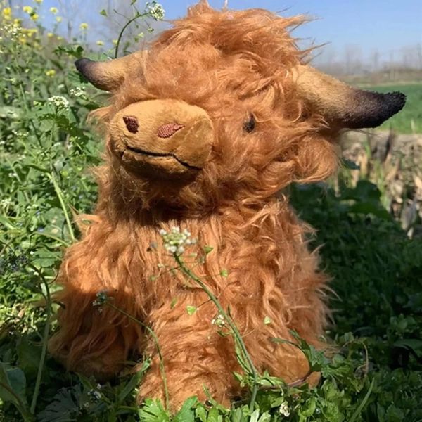 Highland Cow Toy Plushie - Furry Stuffed Animal - Cute Fluffly Plushie