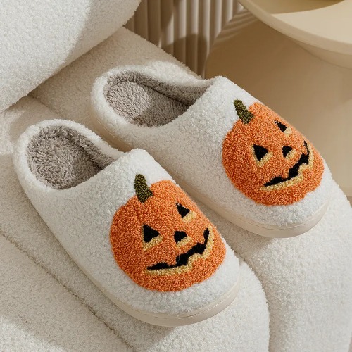 Pumpkin Halloween Cozy Slippers - White / 37-38