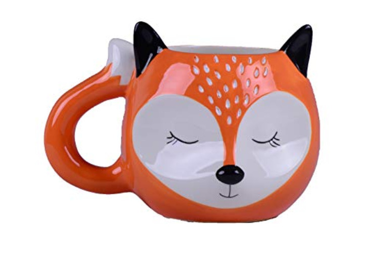 Winkee - Schlafender Fuchs Tasse | Die süße Kaffee-Tasse & Tee-Becher in groß | XXL Tasse ca. 450 ml | Cute Coffee Mug | Geschenk für Geburtstag, Einschulung, Weihnachten, Valentinstag