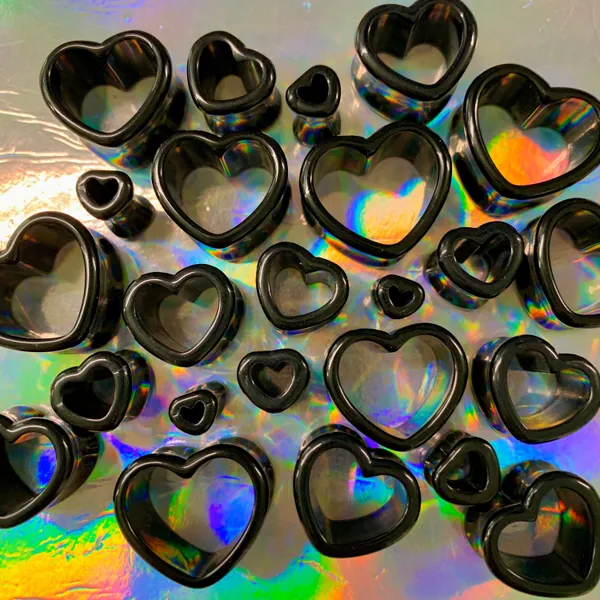 Night Love Black Heart Shaped Ear Plugs Gauges Tunnels Hearts Sizes: 6g,4g,2g,0g,00g,1/2&quot;,9/16&quot;,5/8&quot;,11/16&quot;,3/4&quot;,7/8&quot;,1&quot; by PINK ALIEN BABE