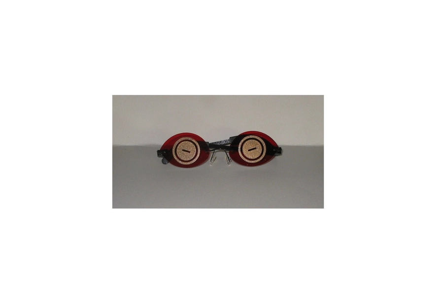Red and gold angry slit oval cosplay costume glasses