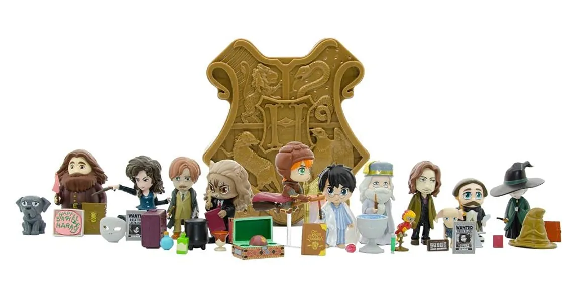 Famosa 700016070 - Harry Potter Series 2 Magic Capsules, geheimnisvolles Kapselgeschenk mit Puppe und Accessoires; Charaktere Szenen Filme Harry Potter, wie Hermine oder Ron, zufälliges Muster