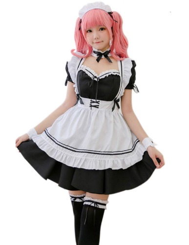 Maid Cosplay